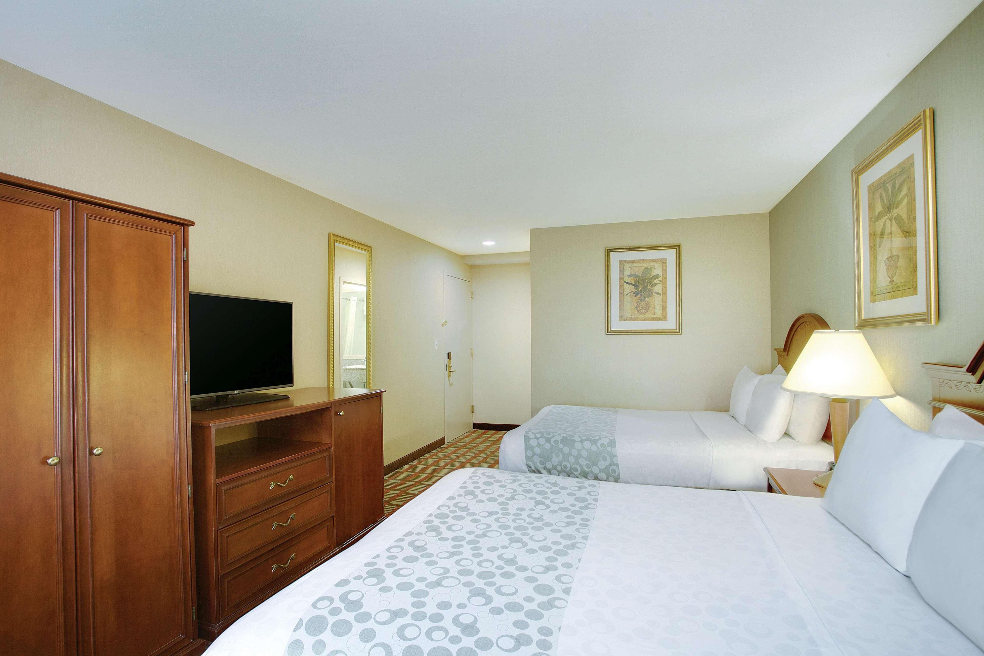 La Quinta Inn By Wyndham Queens Nova Iorque Exterior foto
